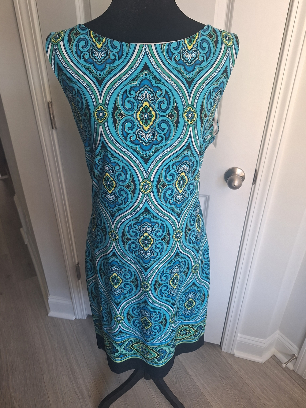 Sleeveless Sheath, Turquiose With Gold Metallic Accents, Women’s Shift Dress
